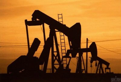 Українські атаки вдарили по експорту РФ, але нафтові доходи Москви зросли, - Bloomberg